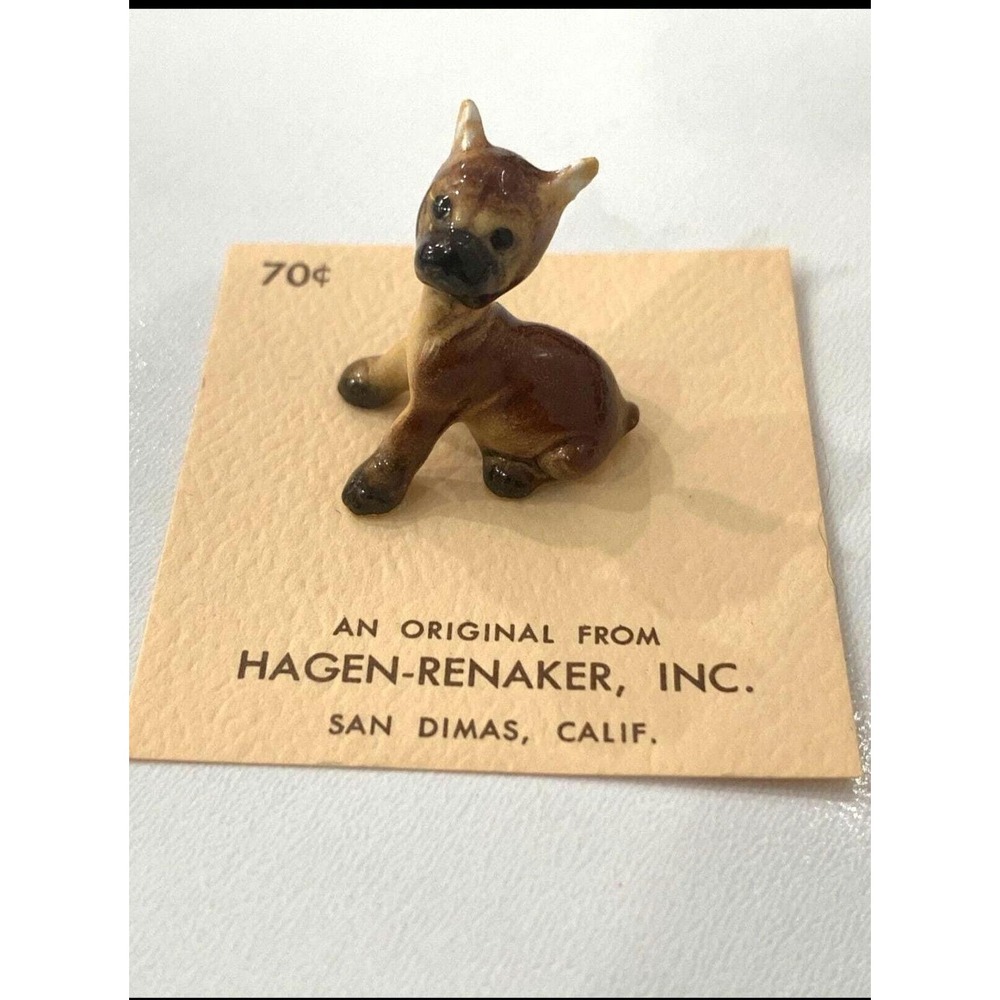 Vintage Hagen Renaker Miniature Boxer Puppy Sitting Figure NEW on Original Card